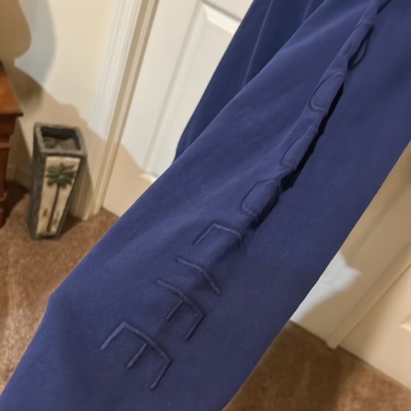 GoodLife cowl neck sweatshirt. Size Large. NWOT - Picture 3 of 11